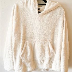 White super fluffy & cozy hoddie